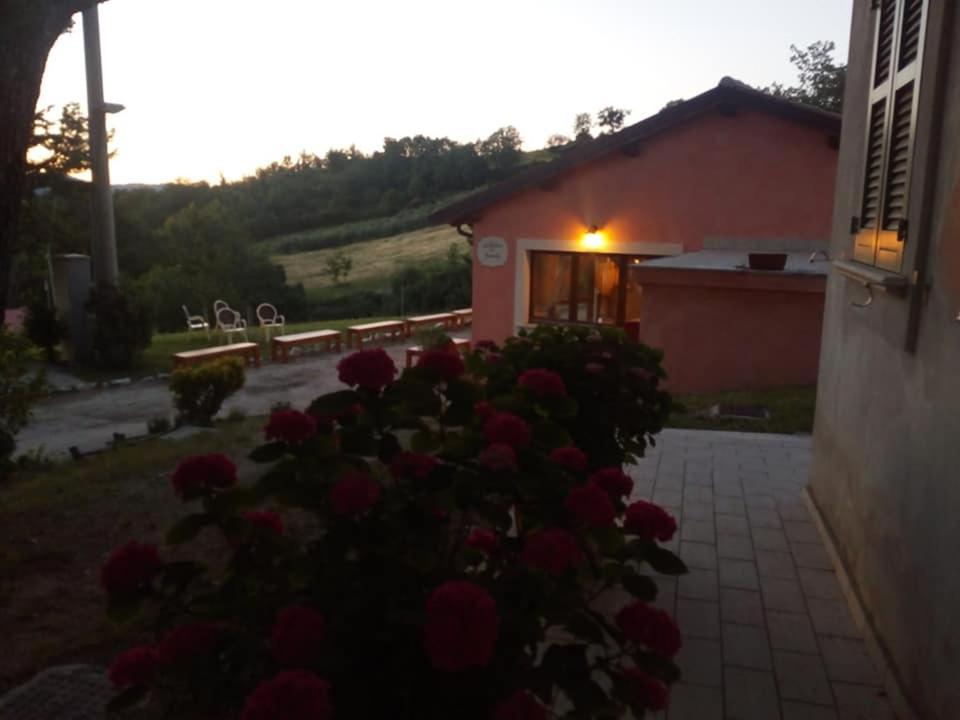 Agriturismo San Martino Foligno Exterior foto